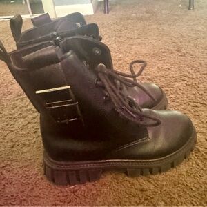 Girls Size 1 Combat Boots